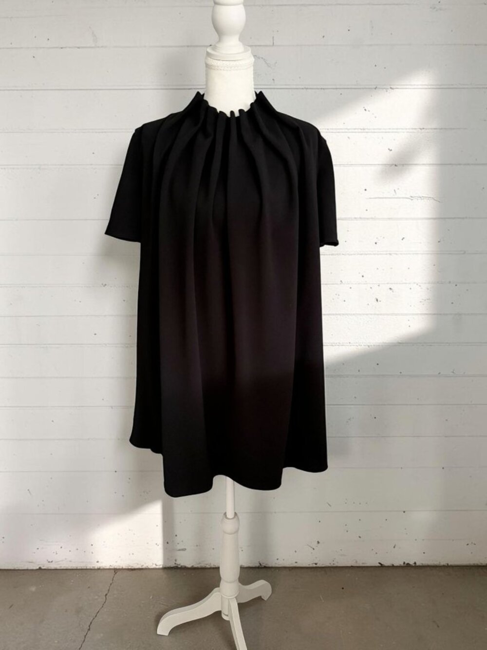 KEEPSAKE Black Pleated Swing Dress Size Small